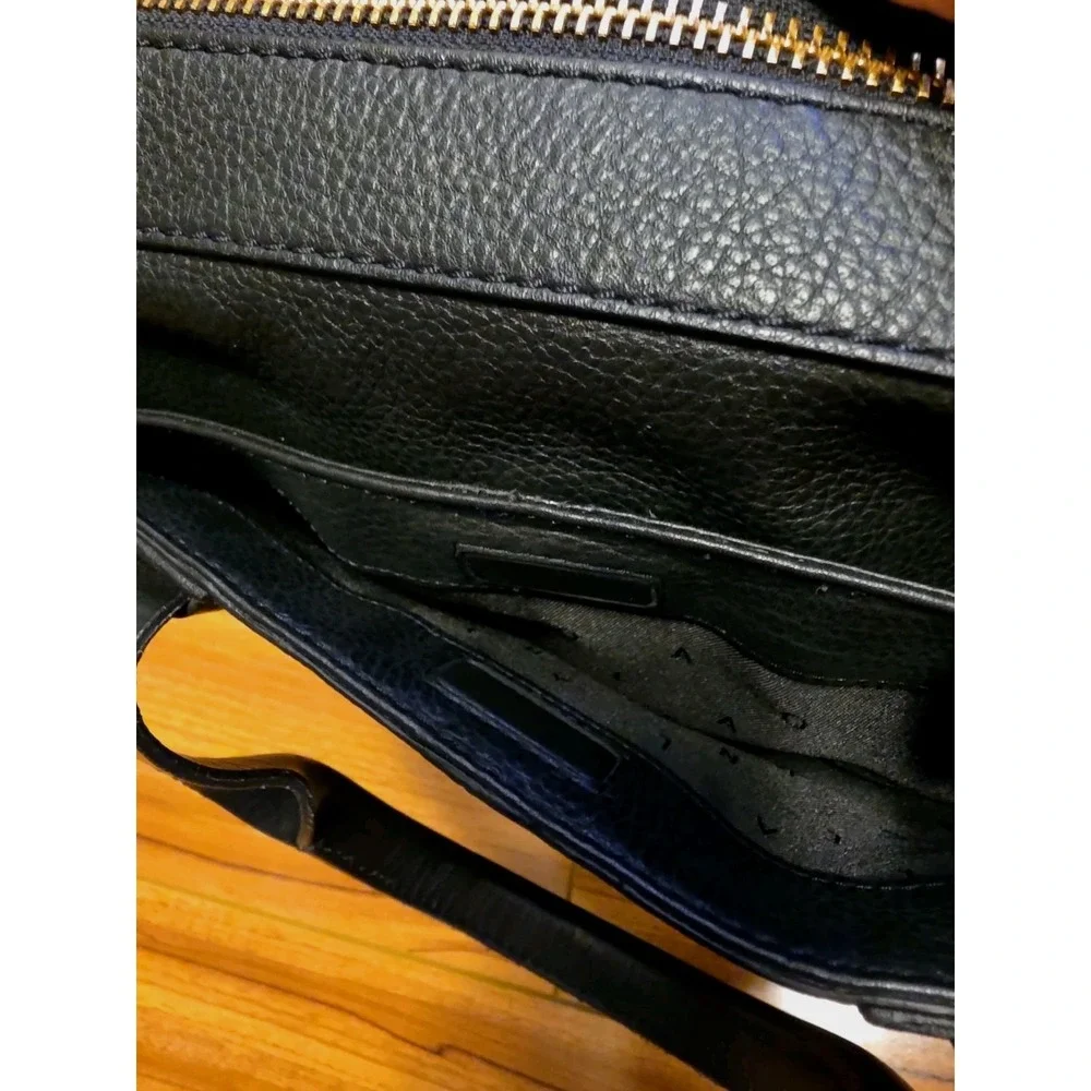 Cole Haan exceptionally clean